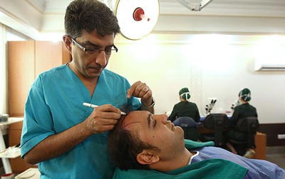 جامع ترین راهنمای کاشت مو و روش های کاشت و ترمیم مو جامع ترین راهنمای کاشت مو و روش های کاشت و ترمیم مو