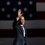 وداع باراک اوباما با چشمانی اشک بار