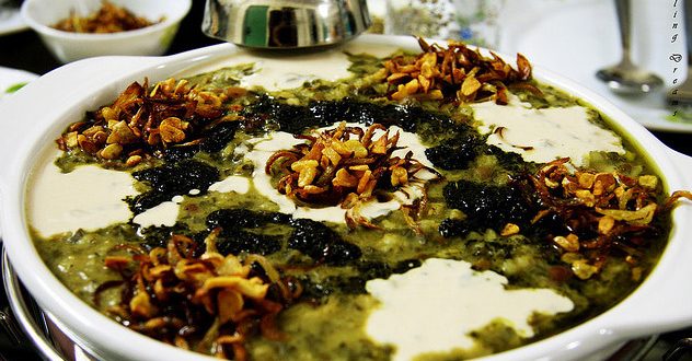 طرز تهیه آش حبوبات جوانه دار در منزل