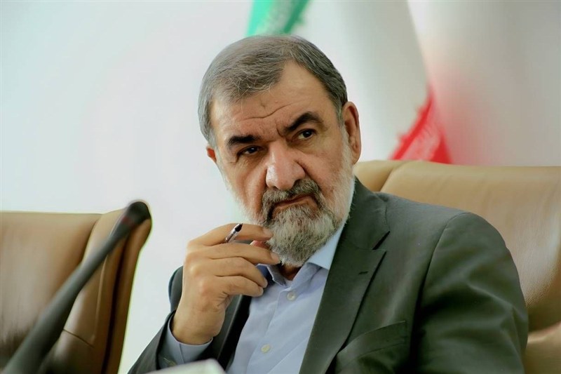 رضایی به عاصم منیر: به آمریکا بی‌اعتمادیم و باید رفتارش را تغییر دهد