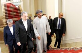 استقبال عراقچی از وزیر امور خارجه عمان