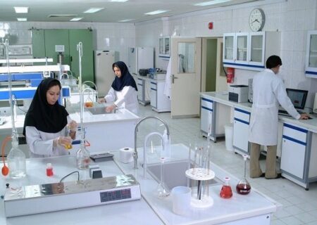 آغاز درمان به معنای پایان نقش آزمایشگاه نیست