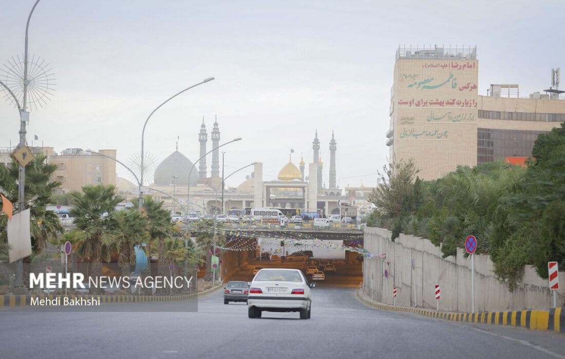 گردوخاک و وزش باد شدید در انتظار قم؛ دما یکشنبه افزایش مییابد