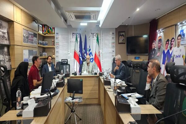 موارد حقوقی و انضباطی باشگاههای فوتبال بررسی شد