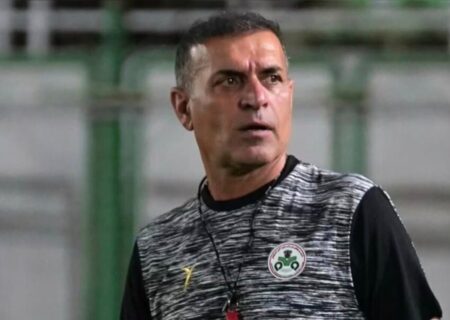 ویسی: با VAR داوران دیگر نباید اشتباه کنند