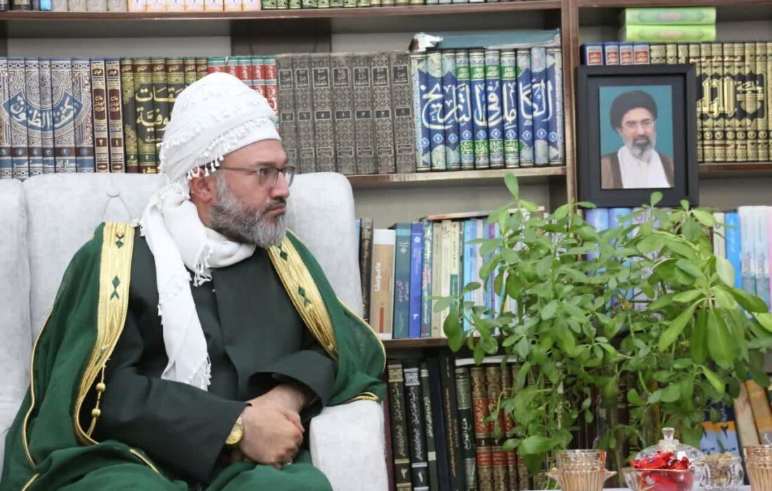 امام جمعه جوانرود: شیعه و سنی برای اعتلای ایران اسلامی کنار هم ایستاده