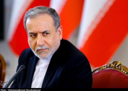 عراقچی: توسعه جهانی در سایه جنگ و «تروریسم اقتصادی» ممکن نیست