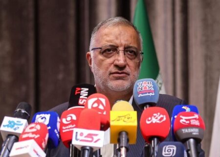 زاکانی: مجتمع بزرگ زائرپذیر در میناب احداث می‌کنیم