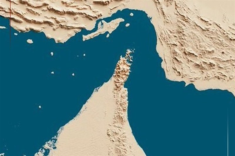 حمله موشکی به یک نفتکش در تنگه هرمز