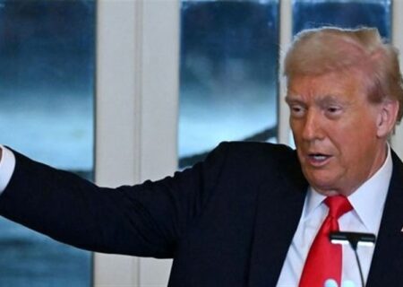 آسوشیتدپرس: 63 درصد مدیریت ترامپ را عامل وخامت اقتصادی می‌‌دانند
