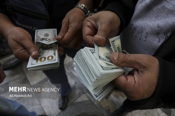 بازار ارز ؛ عبور از تلاطم هیجانی با واقعیتهای اقتصادی