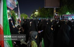 اقامه نماز استغاثه به امام زمان (عج) در مشهد