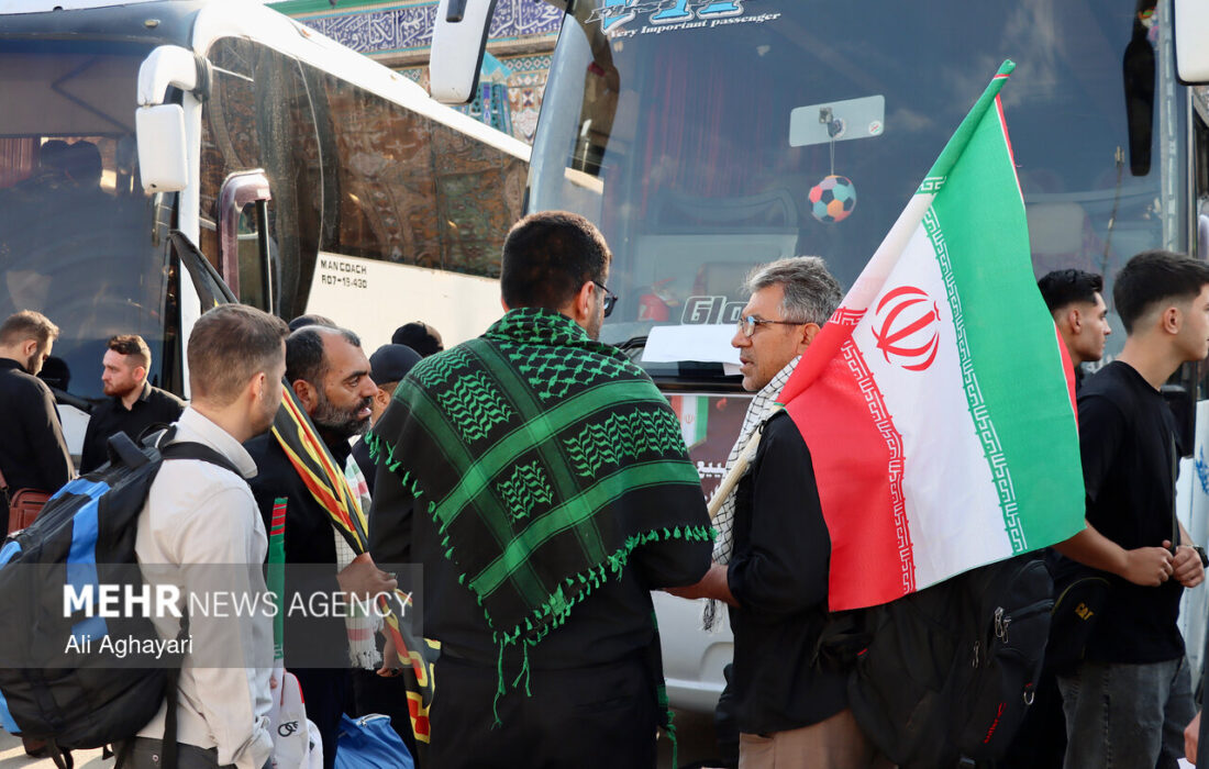 ۴۰ دختر دانشجوی سیستان و بلوچستان مهمان امام رضا(ع) شدند