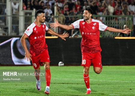 گل «۲۰۰» برای پرسپولیس در تاریخ دربی؛ بازیکن جدید سرخ‌ها ماندگار شد