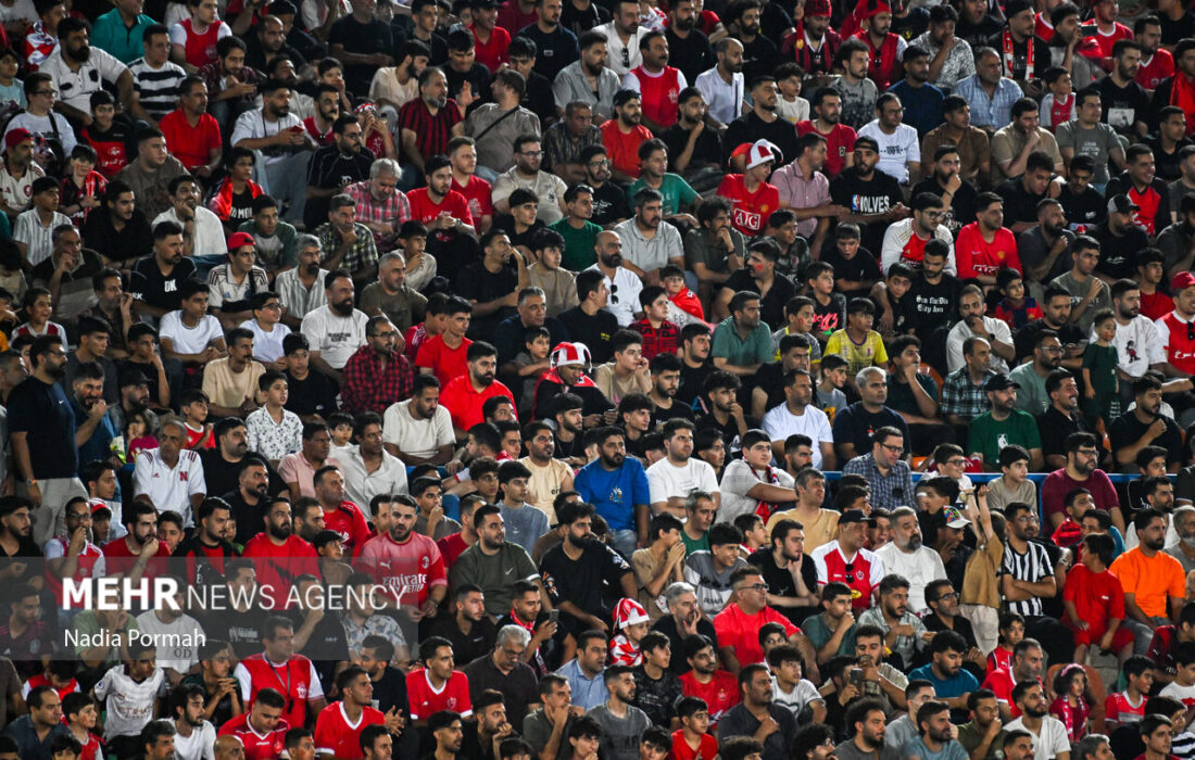 تارتار تشویق شد؛ کری‌ هواداران استقلال و پرسپولیس بالا گرفت