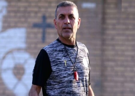 ویسی: بازی با پرسپولیس فرصت طلایی برای اثبات ذوب‌آهن است