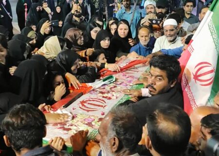 وداع باشکوه شیعیان زاهدان با «عالم اهل سنت» شهید محمدیوسف گرگیج