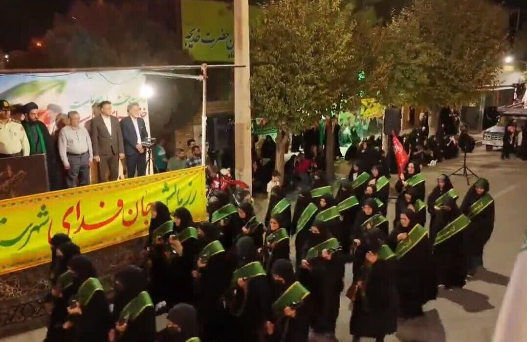 دهقان: دفاع مقدس بخشی از هویت تاریخی ملت ایران است