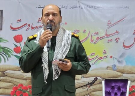 مومنی: روایت ایثار کلیدواژه‌ انتقال فرهنگ مقاومت به نسل جوان است