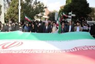 پرچم جمهوری اسلامی، محور وحدت و نماد ایستادگی در برابر بدخواهان است