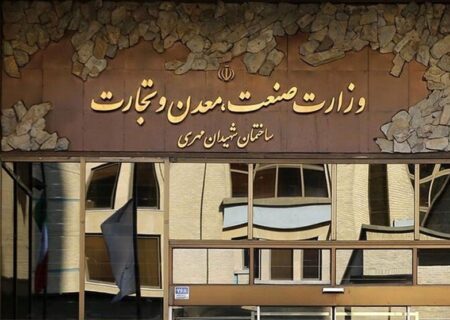 چرا تصمیمات وزارت صمت بوی «شرایط جنگی» نمی‌دهد؟