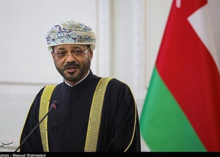 عمان: آمریکا با تهدید نشان‌دادن ایران مانع صلح می‌شود