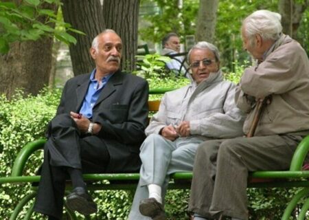 سقوط تولدها و خیز سالمندی؛ جمعیت ایران در خطر