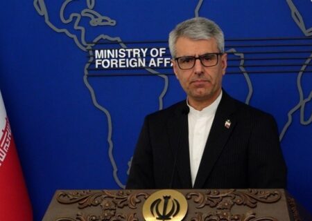 بقائی: جهان‌بینی ترامپ، نماد پوچی و استبداد و خطری برای صلح جهانی است