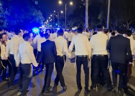 بحران در رژیم صهیونیستی؛ اعتراضات خیابانی حریدی‌ها ادامه دارد