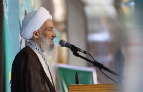 وحدت مردم و مقاومت نیروهای مسلح عامل اقتدار ایران است