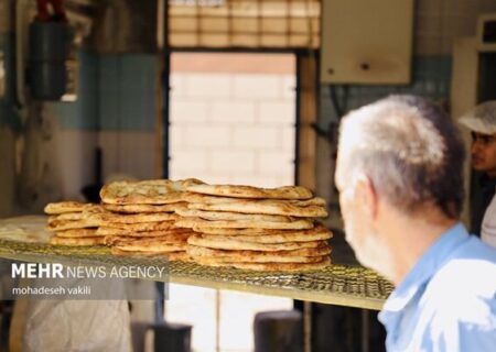 قافله‌باشی: نان کامل می‌تواند به کاهش خطر چاقی و دیابت کمک کند