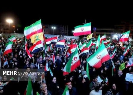 ۲۱۵ شب حضور؛ روایت مردم اردستان همچنان ادامه دارد