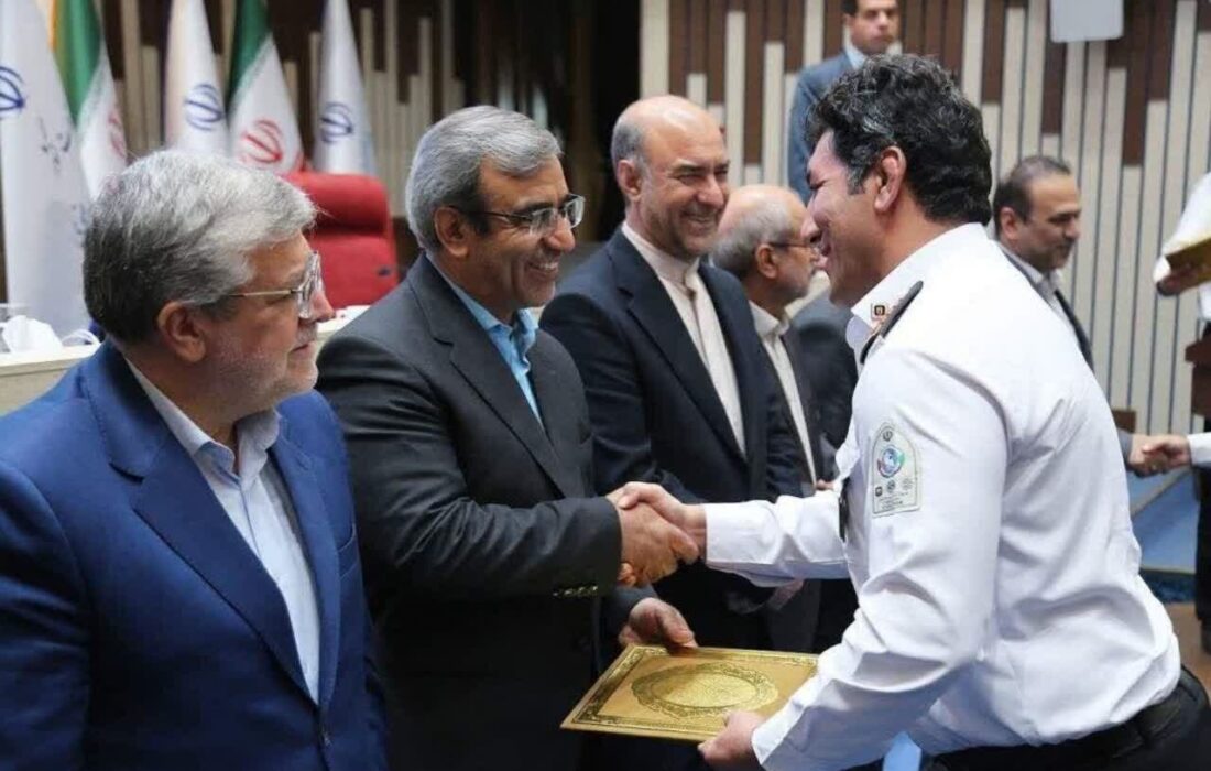 جایگاه شغلی آتش‌نشانان اصلاح و وضعیت شهدای آتش‌نشان پیگیری می‌شود