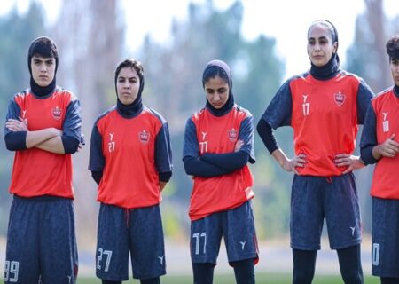 پرسپولیس صدرنشین ماند؛ دربی کرمان برنده نداشت