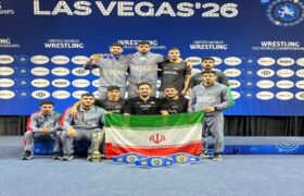 تیم کشتی آزاد امیدهای ایران بر سکوی قهرمانی جهان ایستاد